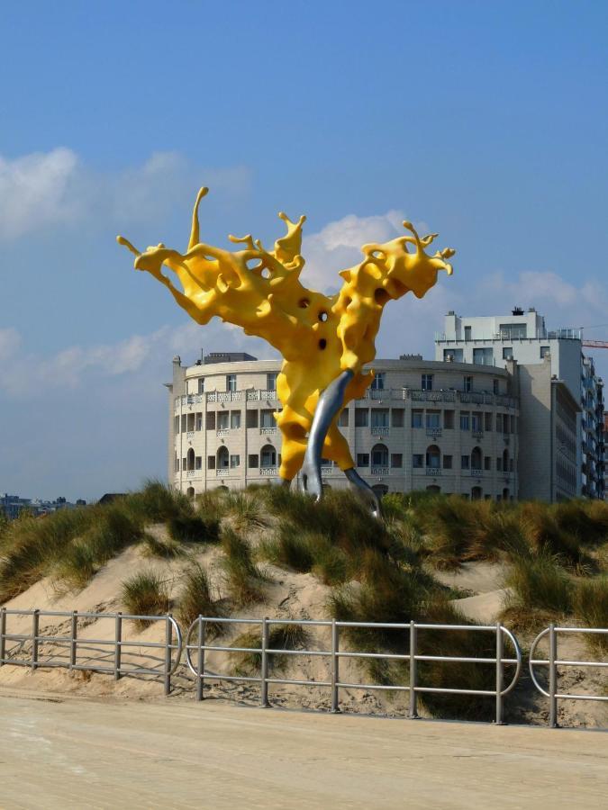 Zon, Zee En Ontspanning ميدل كيرك المظهر الخارجي الصورة